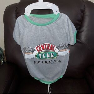 Friends TV Show Central Perk Coffee Gray Green Dog Shirt NWT Size Large HTF RARE